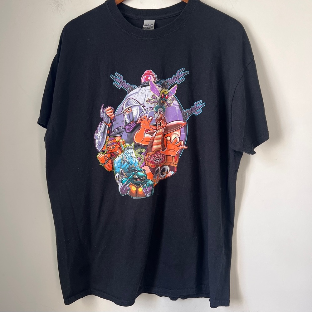 Teenage Mutant Ninja Turtles Gildan Black Short Sleeve Tee with Vibrant Graphic